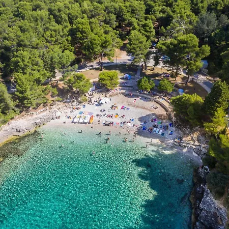 Nyaraló Dora By Interhome *