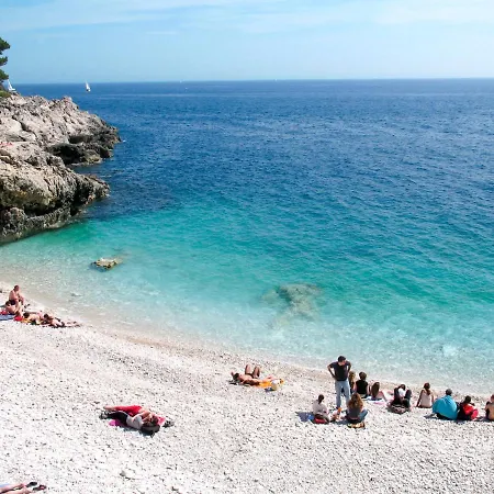 Nyaraló Dora By Interhome