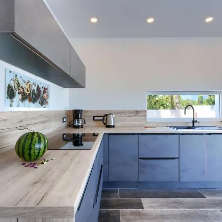 بيت للعطل Dora By Interhome