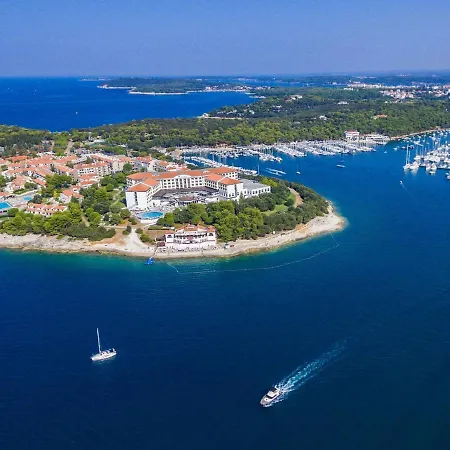 Dora By Interhome 풀라