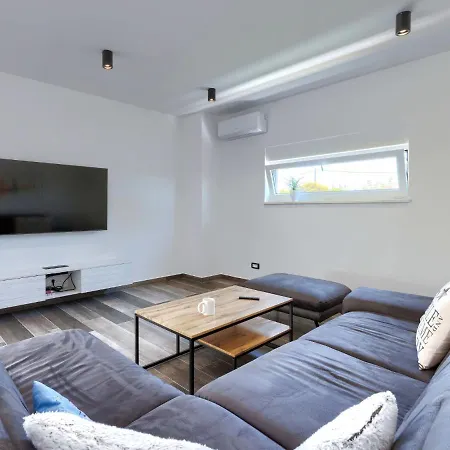 Dora By Interhome بيت للعطل *