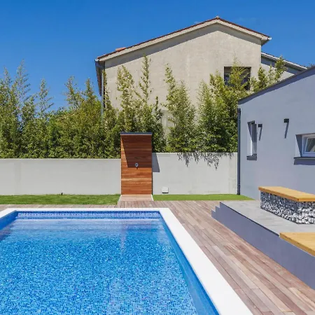 Dora By Interhome بيت للعطل *