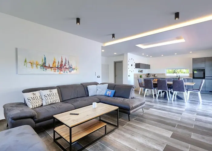 Holiday home Dora By Interhome